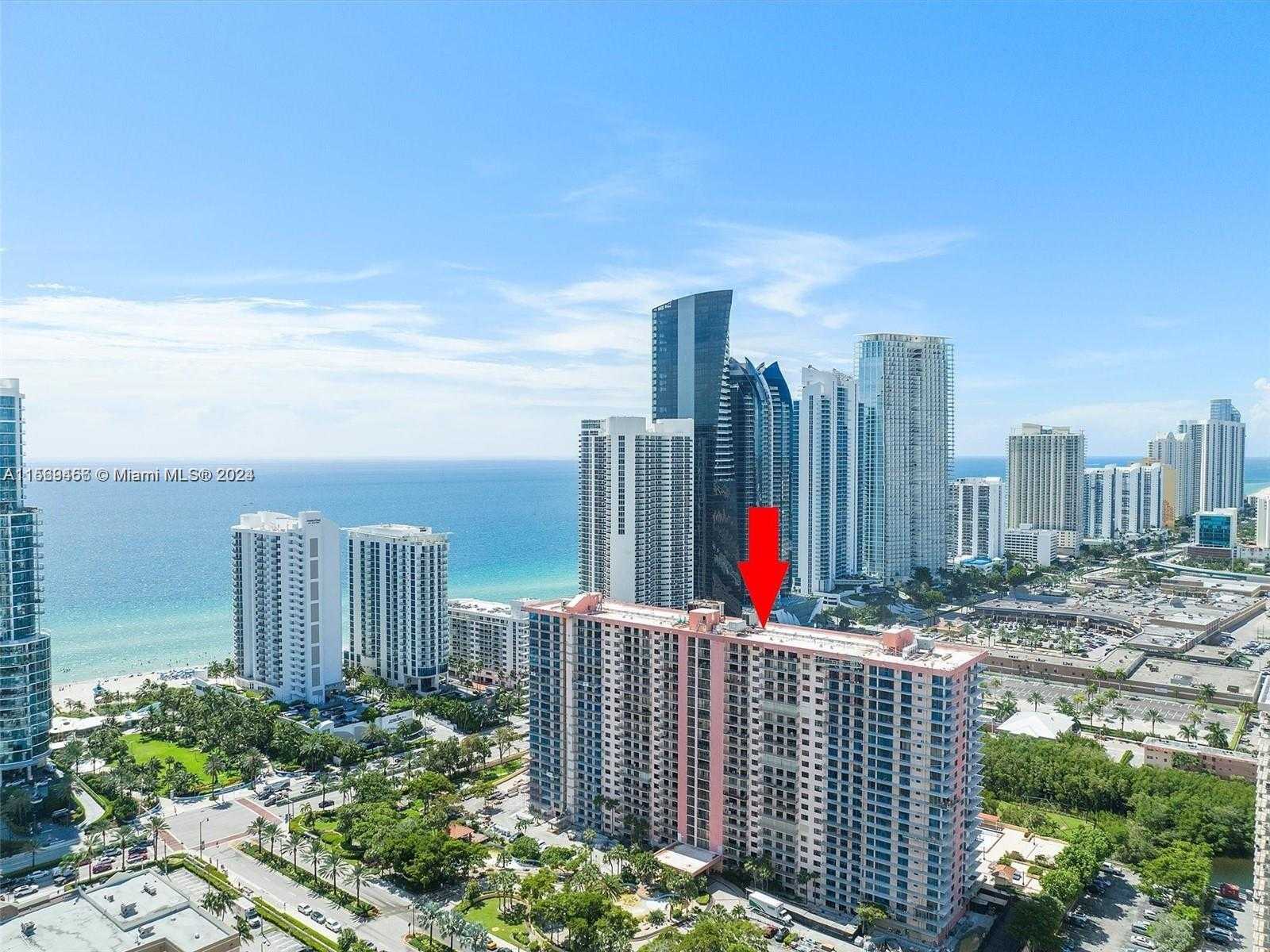 photo 3: 210 174th St Unit 2316, Sunny Isles Beach FL 33160