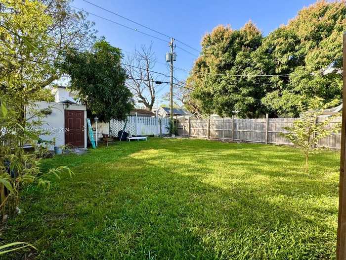 photo 10: 2140 SW 6th St, Miami FL 33135