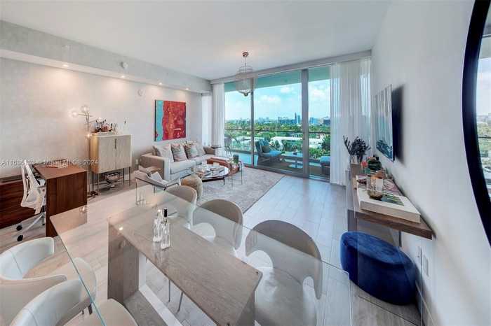 photo 2: 10201 Collins Ave Unit 804, Bal Harbour FL 33154