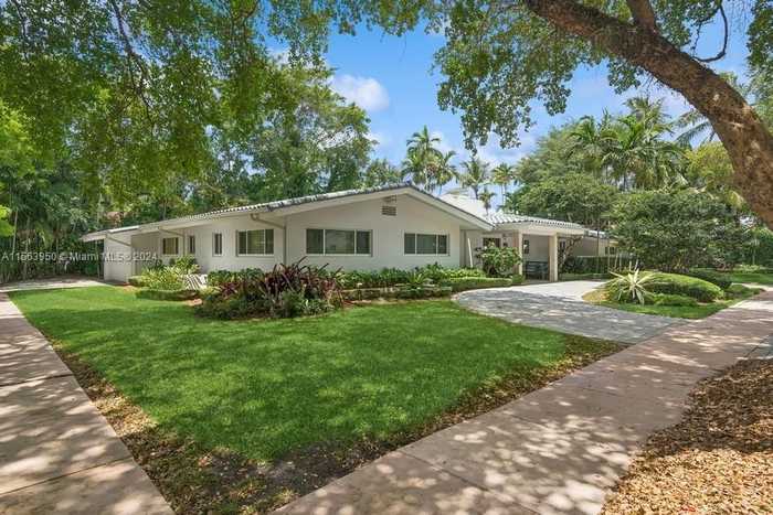 photo 1: 1510 Ferdinand St, Coral Gables FL 33134