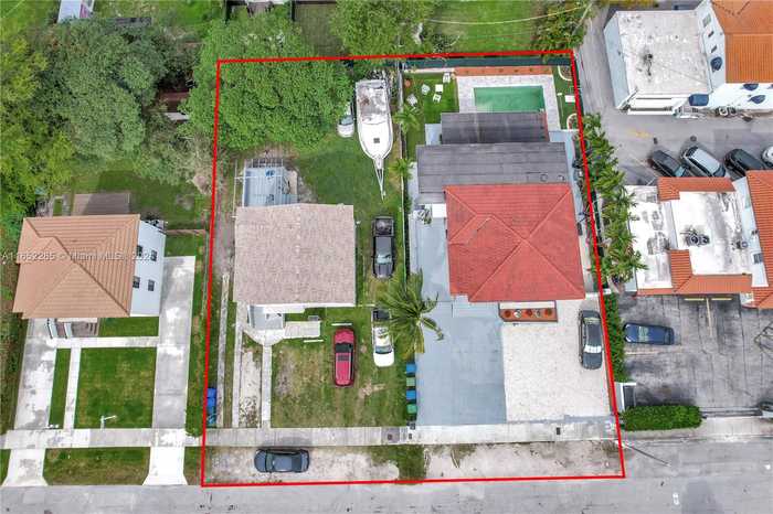 photo 50: 3711 SW 27th Ter, Miami FL 33134