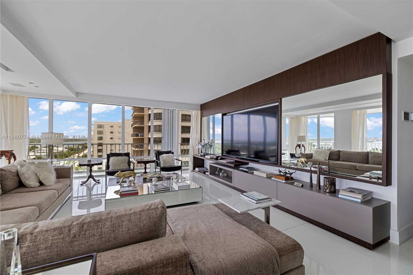 photo 3: 10155 Collins Ave Unit 1210, Bal Harbour FL 33154