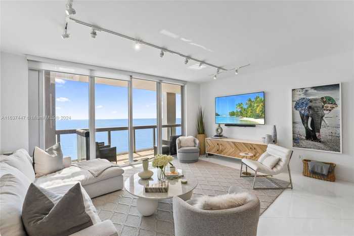 photo 2: 6899 Collins Ave Unit 801, Miami Beach FL 33141