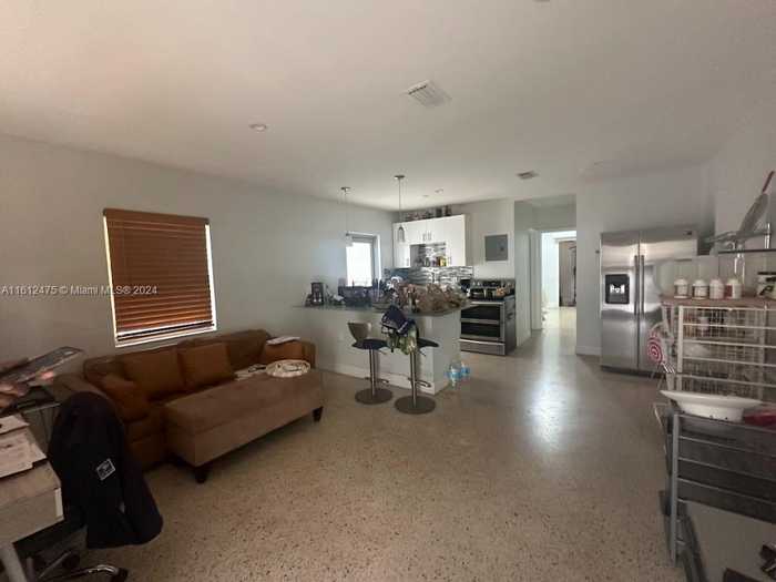 photo 2: 166 NW 41st St, Miami FL 33127