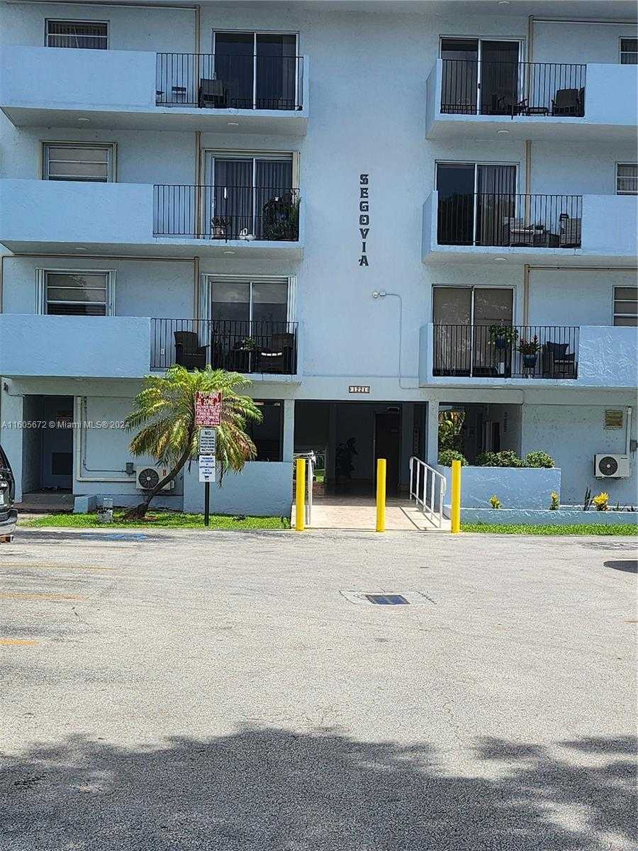 photo 2: 1221 SW 122nd Ave Unit 106, Miami FL 33184