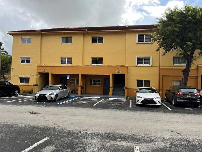 photo 2: 14910 SW 82nd Ter Unit 15-203, Miami FL 33193