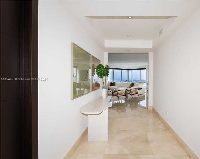 photo 2: 1425 Brickell Ave Unit 63F, Miami FL 33131