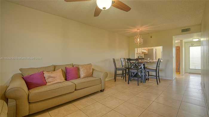 photo 2: 10332 Sunrise Lakes Blvd Unit 303, Sunrise FL 33322