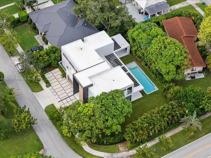 photo 71: 8000 SW 62nd Ct, Miami FL 33143