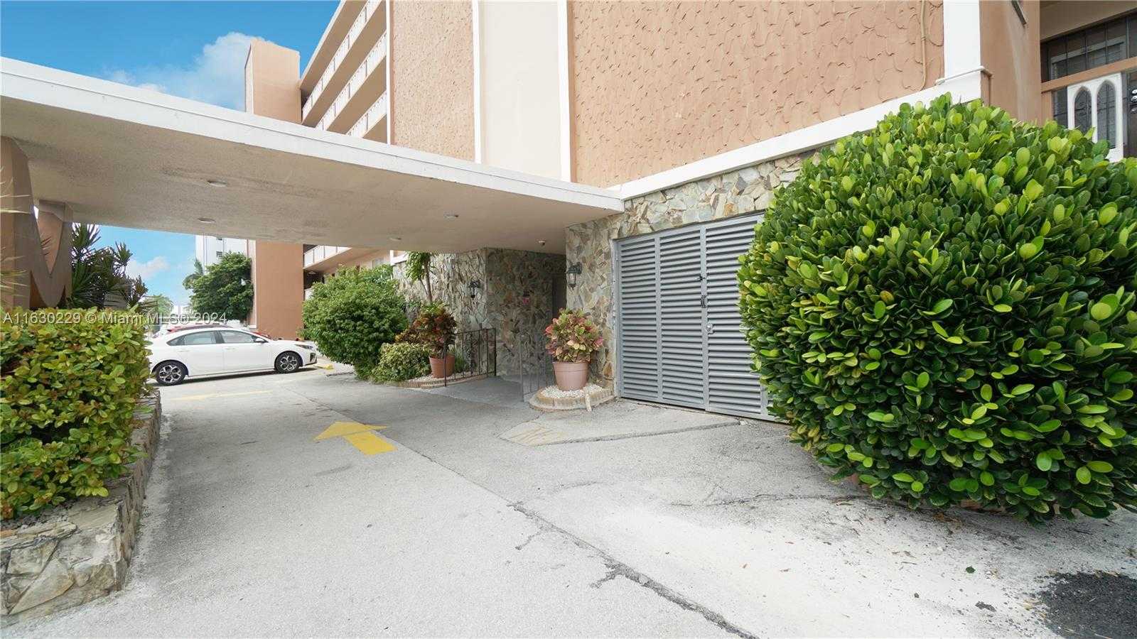 photo 1: Unit 702, Hallandale Beach FL 33009