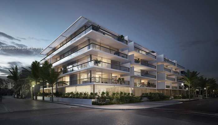 photo 1: 300 Collins Ave Unit 3D, Miami Beach FL 33139