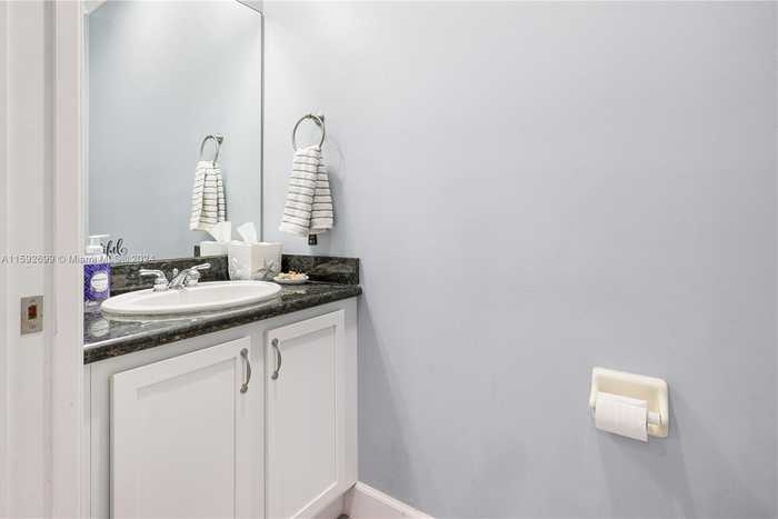 photo 34: 525 SW 18th Ave Unit 21, Fort Lauderdale FL 33312