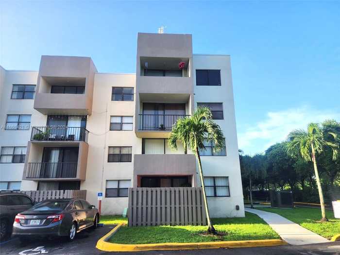 photo 1: Unit D108, Miami FL 33193