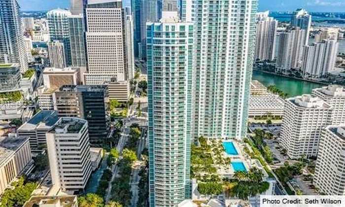 photo 1: 950 Brickell Bay Dr Unit 3505, Miami FL 33131