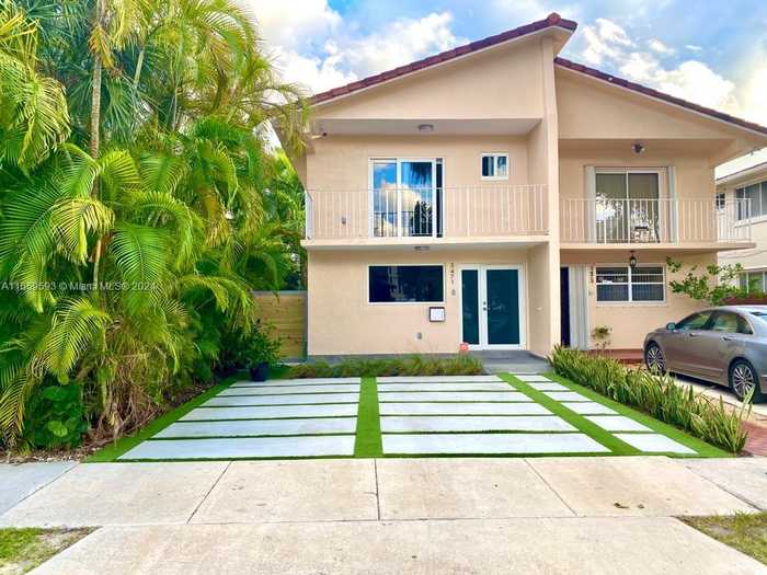 photo 1: 3471 SW 3rd Ave Unit A, Miami FL 33145