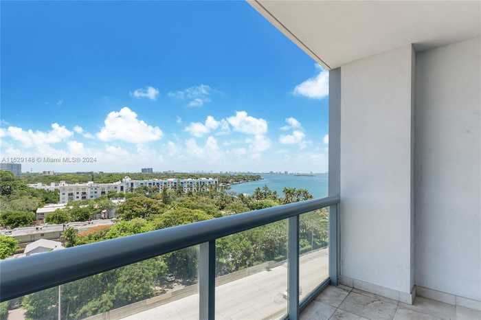 photo 1: 601 NE 36th St Unit 801, Miami FL 33137