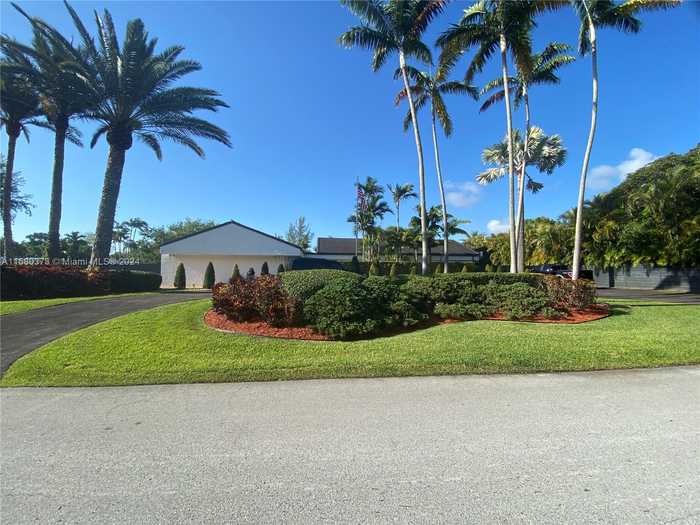 photo 1: 8050 SW 170th St, Palmetto Bay FL 33157