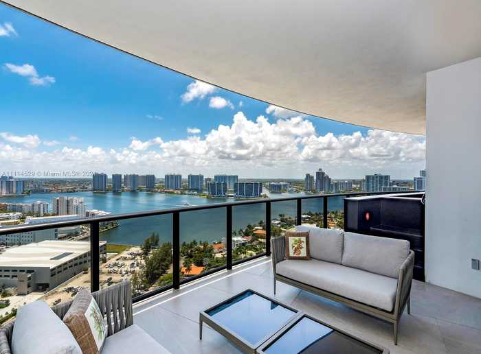 photo 1: 18555 Collins Ave Unit 2503, Sunny Isles Beach FL 33160