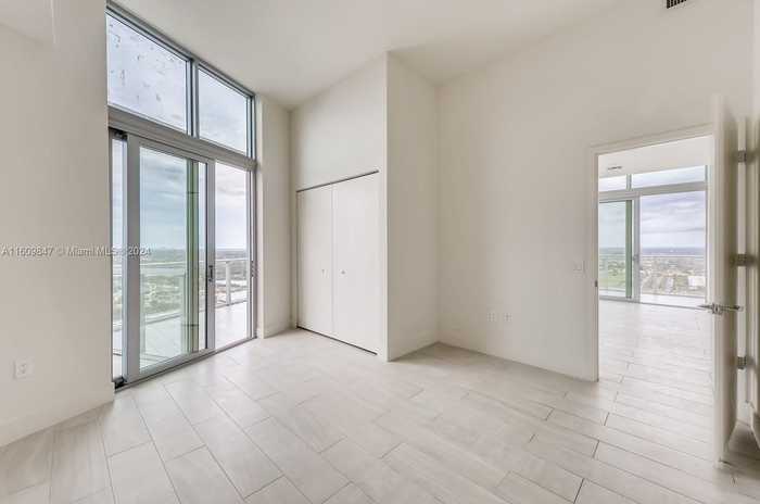 photo 43: 2000 Metropica Way Unit PH09, Sunrise FL 33323