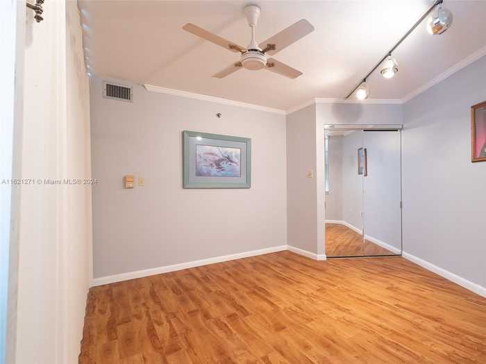 photo 1: 1000 Saint Charles Pl Unit 601, Pembroke Pines FL 33026