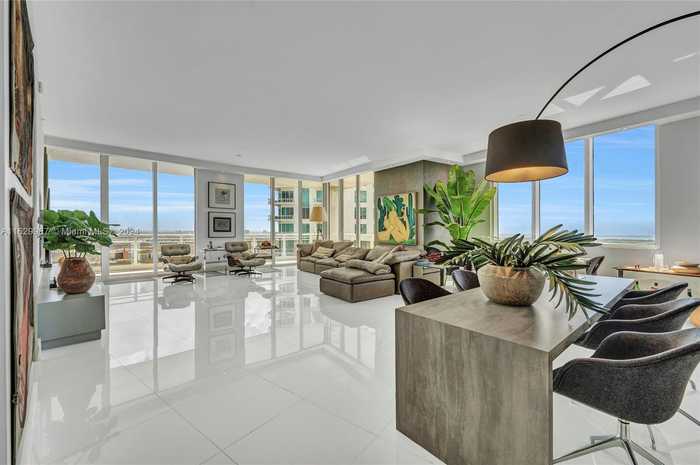 photo 1: 901 Brickell Key Blvd Unit 3508, Miami FL 33131