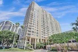 photo 1: 770 Claughton Island Dr Unit 1614, Miami FL 33131