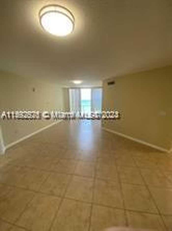 photo 2: 16699 Collins Ave Unit 1706, Sunny Isles Beach FL 33160