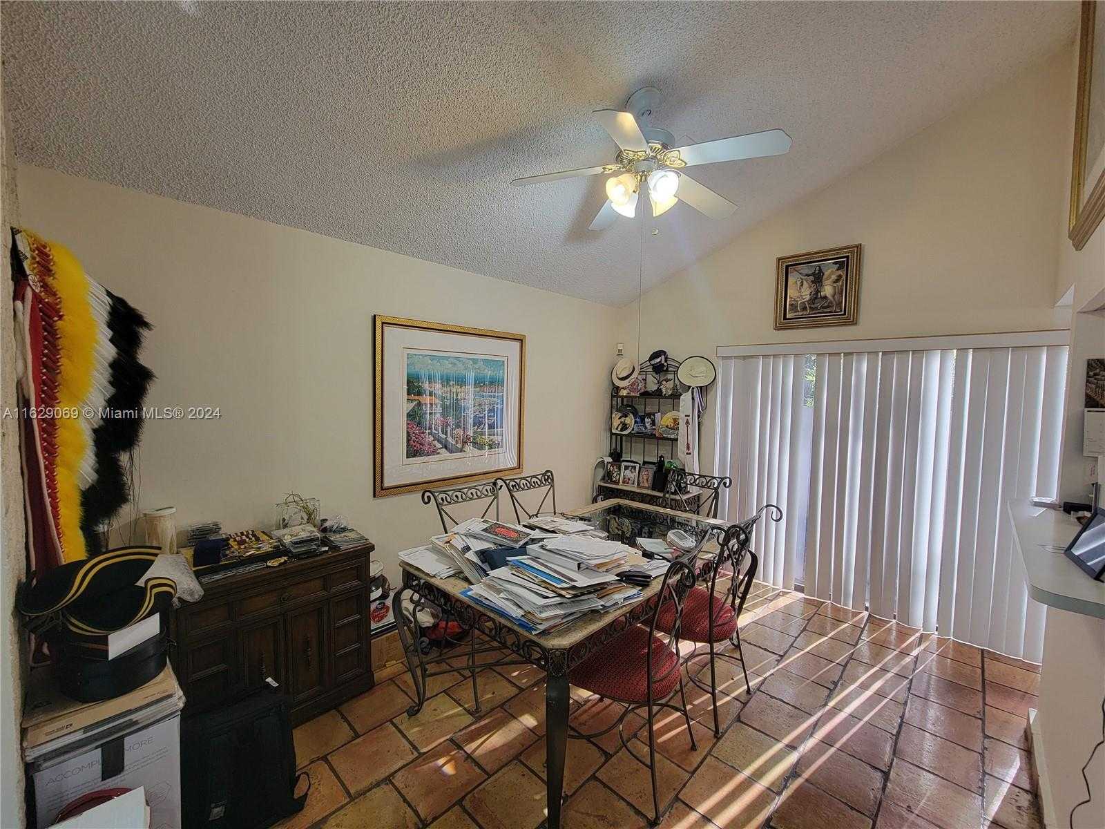 photo 3: 7101 SW 67th Ave Unit 1, South Miami FL 33143