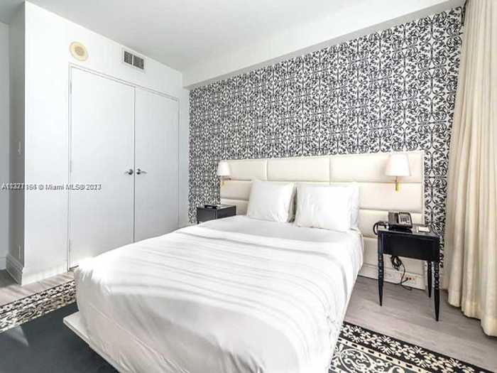 photo 2: 1100 West Ave Unit 416, Miami Beach FL 33139