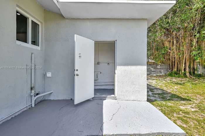 photo 43: 6825 NW 5th Ct, Miami FL 33150