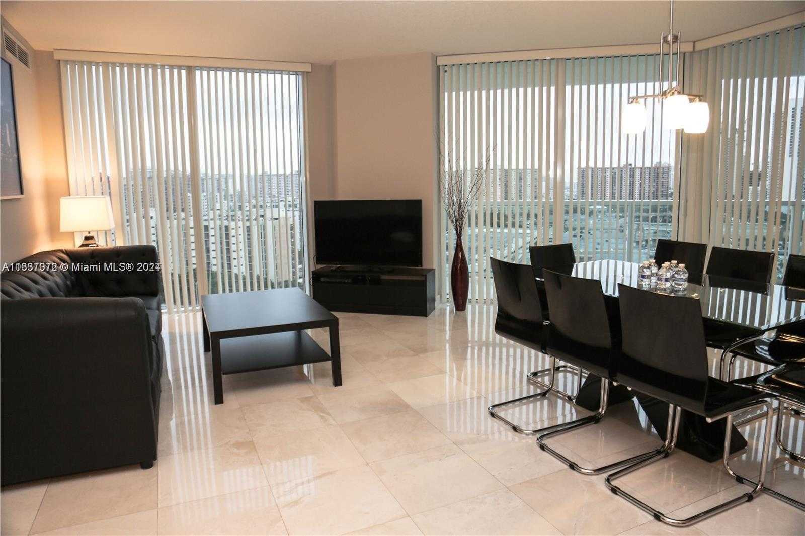 photo 3: 150 Sunny Isles Blvd Unit 1-1403, Sunny Isles Beach FL 33160