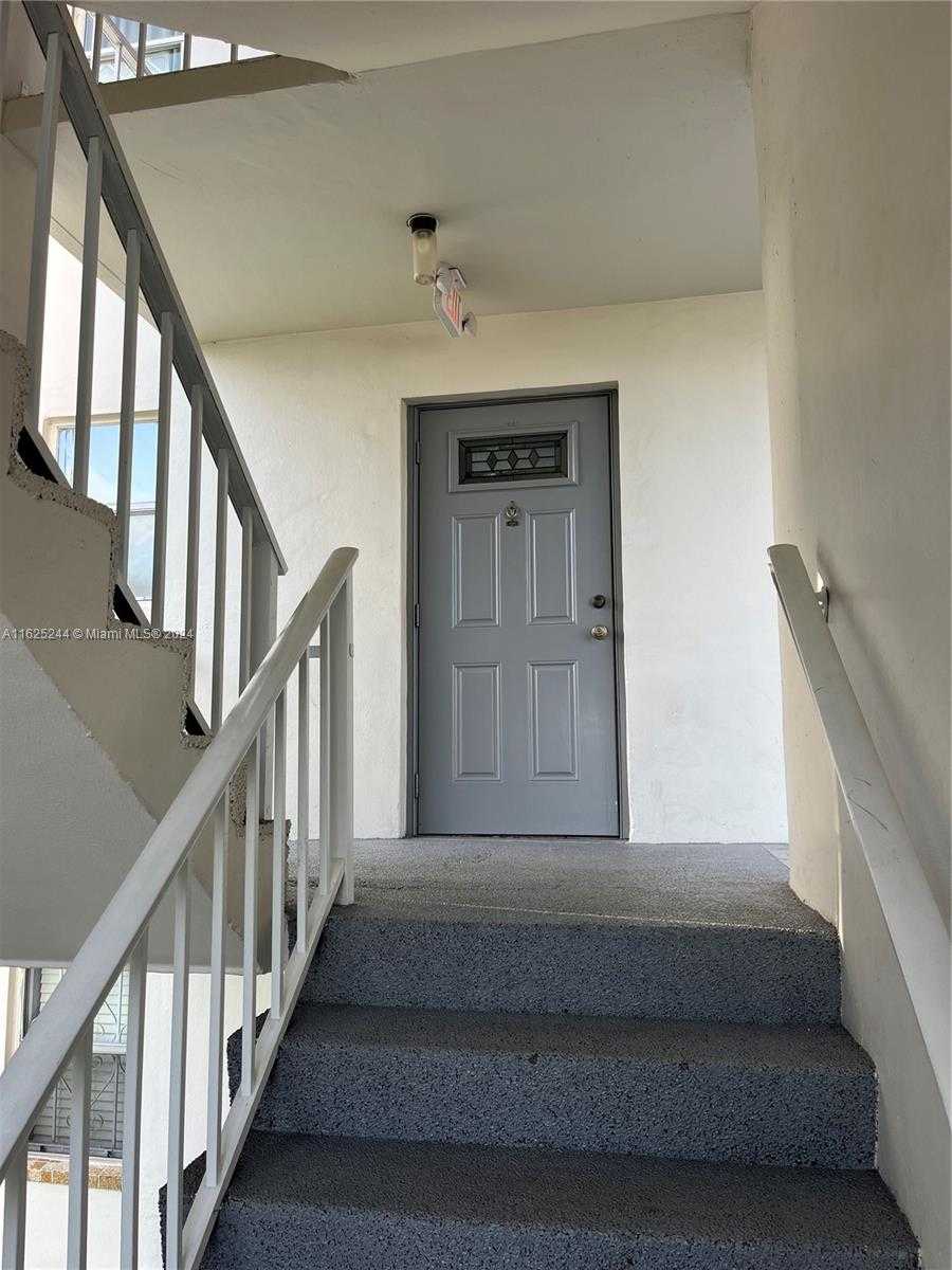 photo 1: 8590 Sunrise Lakes Blvd Unit 201, Sunrise FL 33322