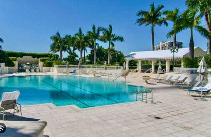 photo 39: 6000 Island Blvd Unit 2307, Aventura FL 33160