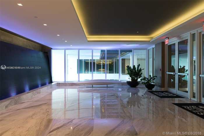 photo 32: 400 Sunny Isles Blvd Unit 1019, Sunny Isles Beach FL 33160