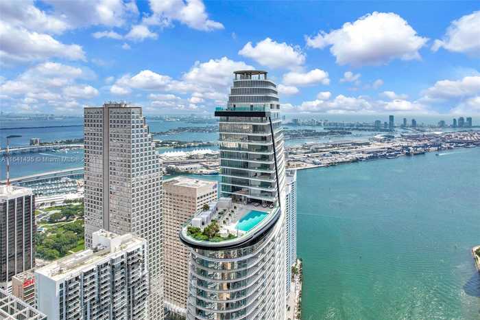 photo 1: 300 Biscayne Blvd Way Unit 1503, Miami FL 33131