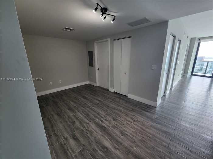 photo 1: 1300 S Miami Ave Unit 3502, Miami FL 33130