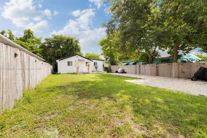 photo 2: 1988 NW 58th St, Miami FL 33142