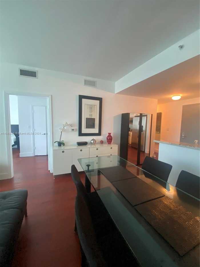 photo 1: 601 NE 36th St Unit 3105, Miami FL 33137