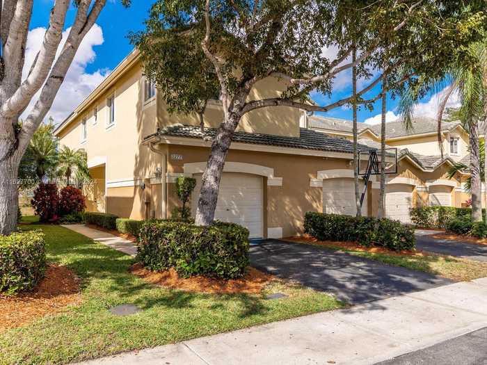 photo 1: 2277 Pasadena Way Unit 2277, Weston FL 33327