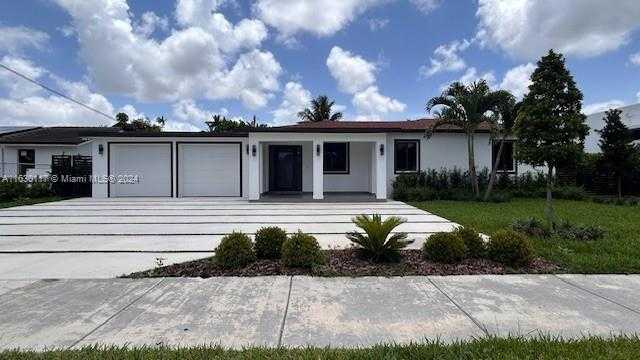 photo 1: 2825 SW 79th Ct, Miami FL 33155