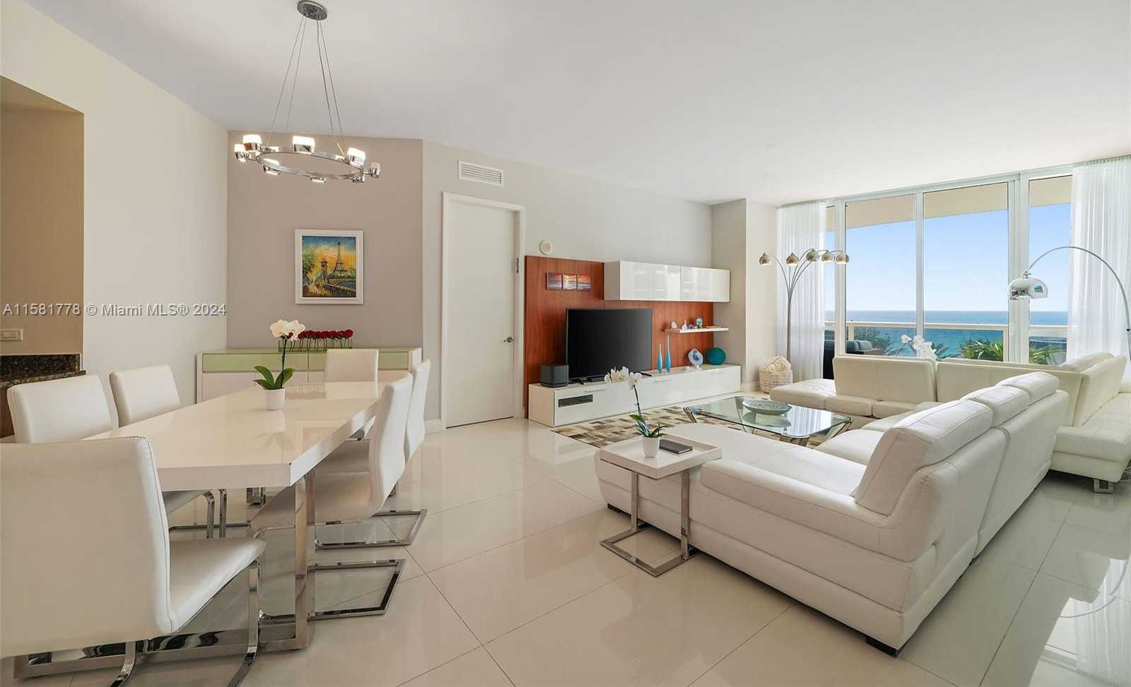 photo 3: Unit 507, Sunny Isles Beach FL 33160