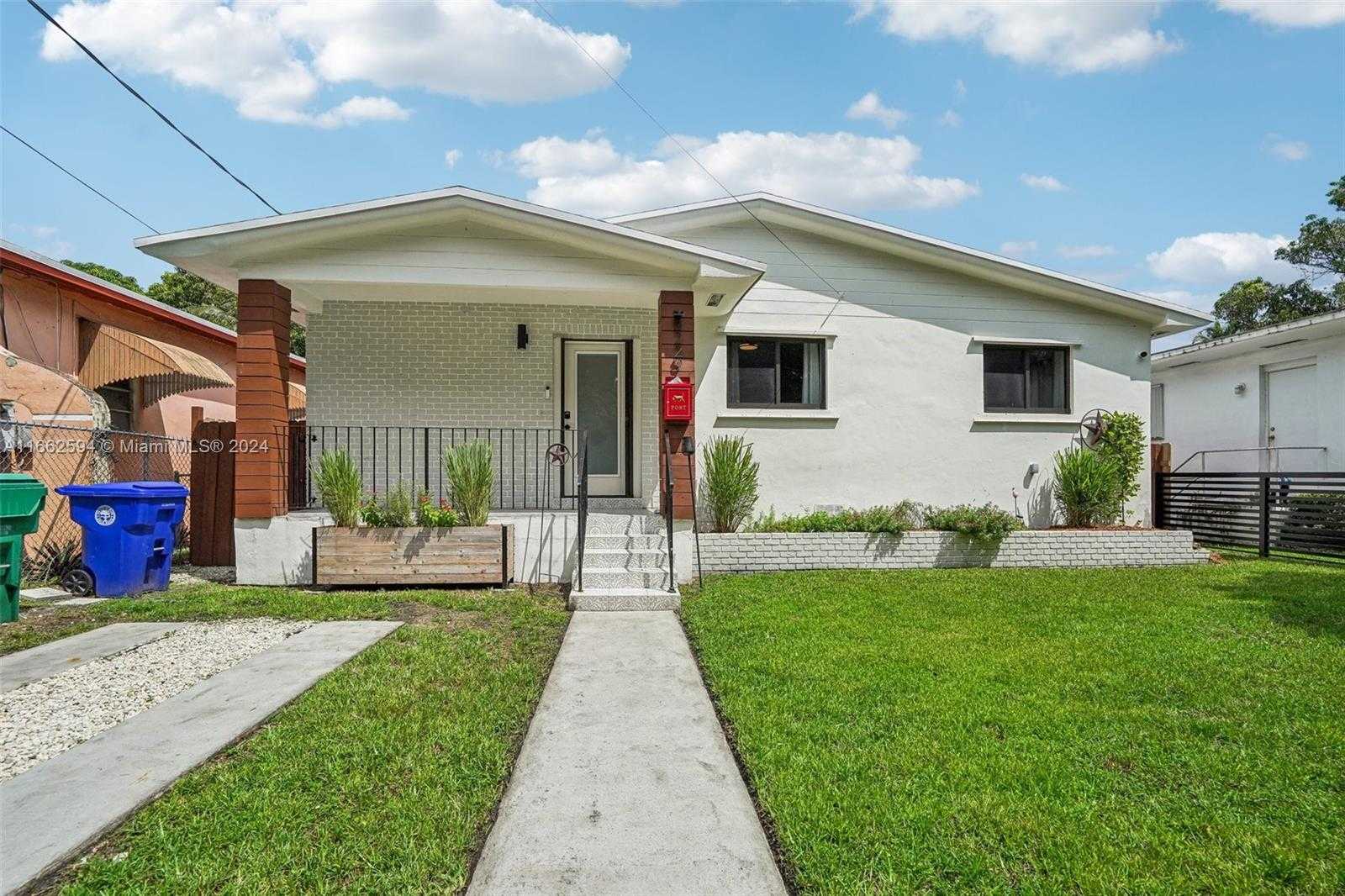 photo 1: 5229 NW 5th Ave, Miami FL 33127