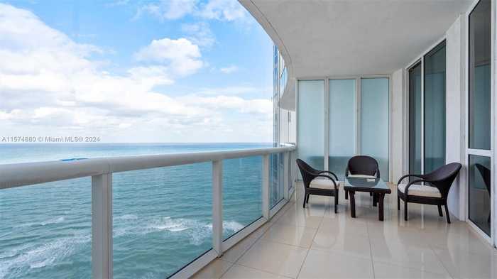 photo 1: 15901 Collins Ave Unit 2303, Sunny Isles Beach FL 33160