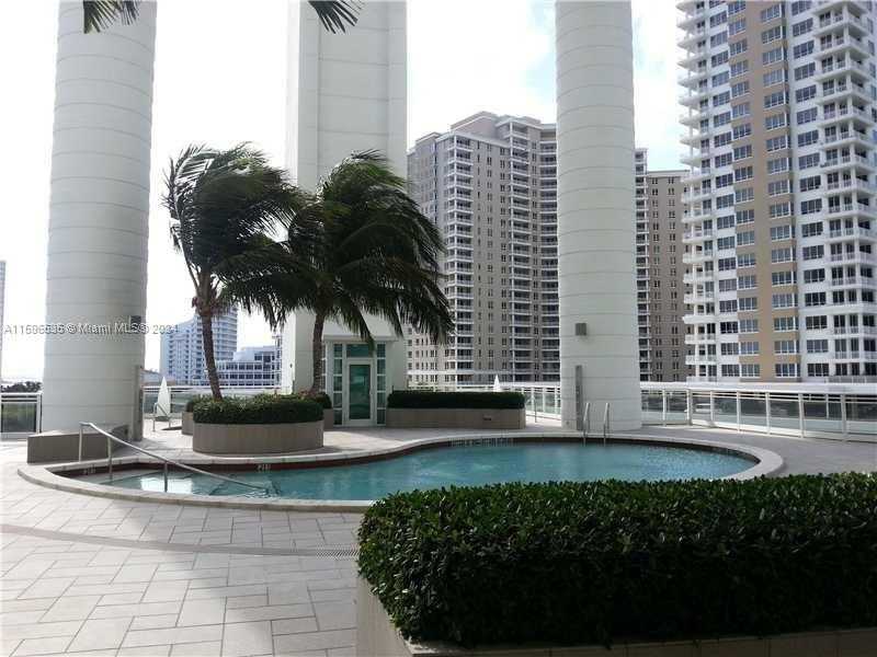 photo 3: 900 Brickell Key Blvd Unit 2803, Miami FL 33131