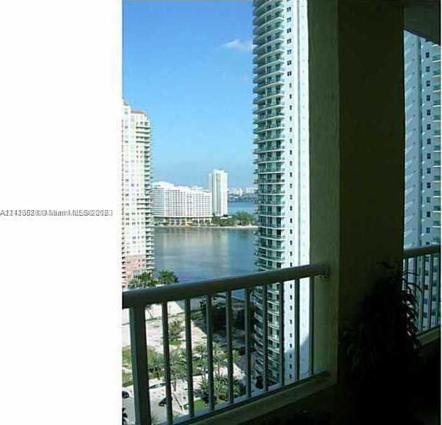 photo 3: 170 SE 14th St Unit 1401, Miami FL 33131