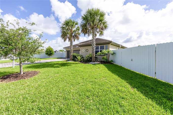 photo 44: 19063 SW 306th St, Homestead FL 33030