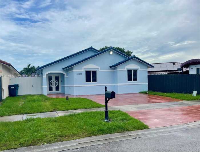 photo 2: 14400 SW 176th Ter, Miami FL 33177