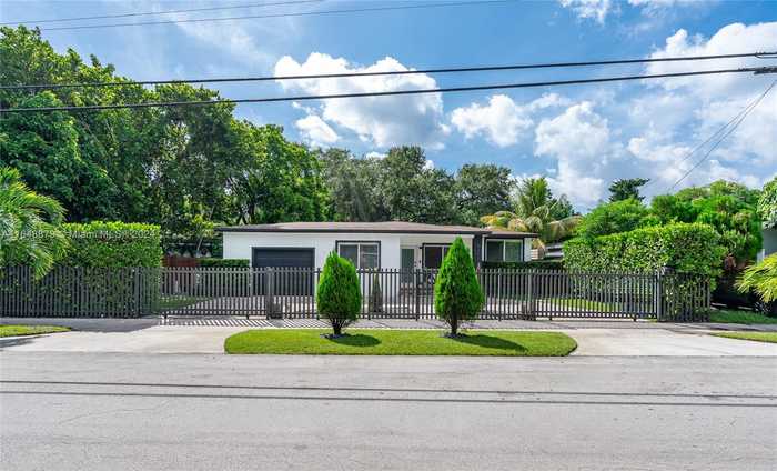 photo 42: 8381 E Dixie Hwy, Miami FL 33138