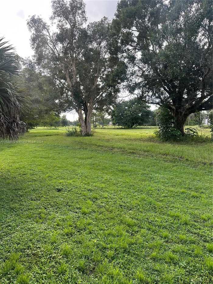 photo 4: 3976 Inverrary Dr Unit C4, Lauderhill FL 33319