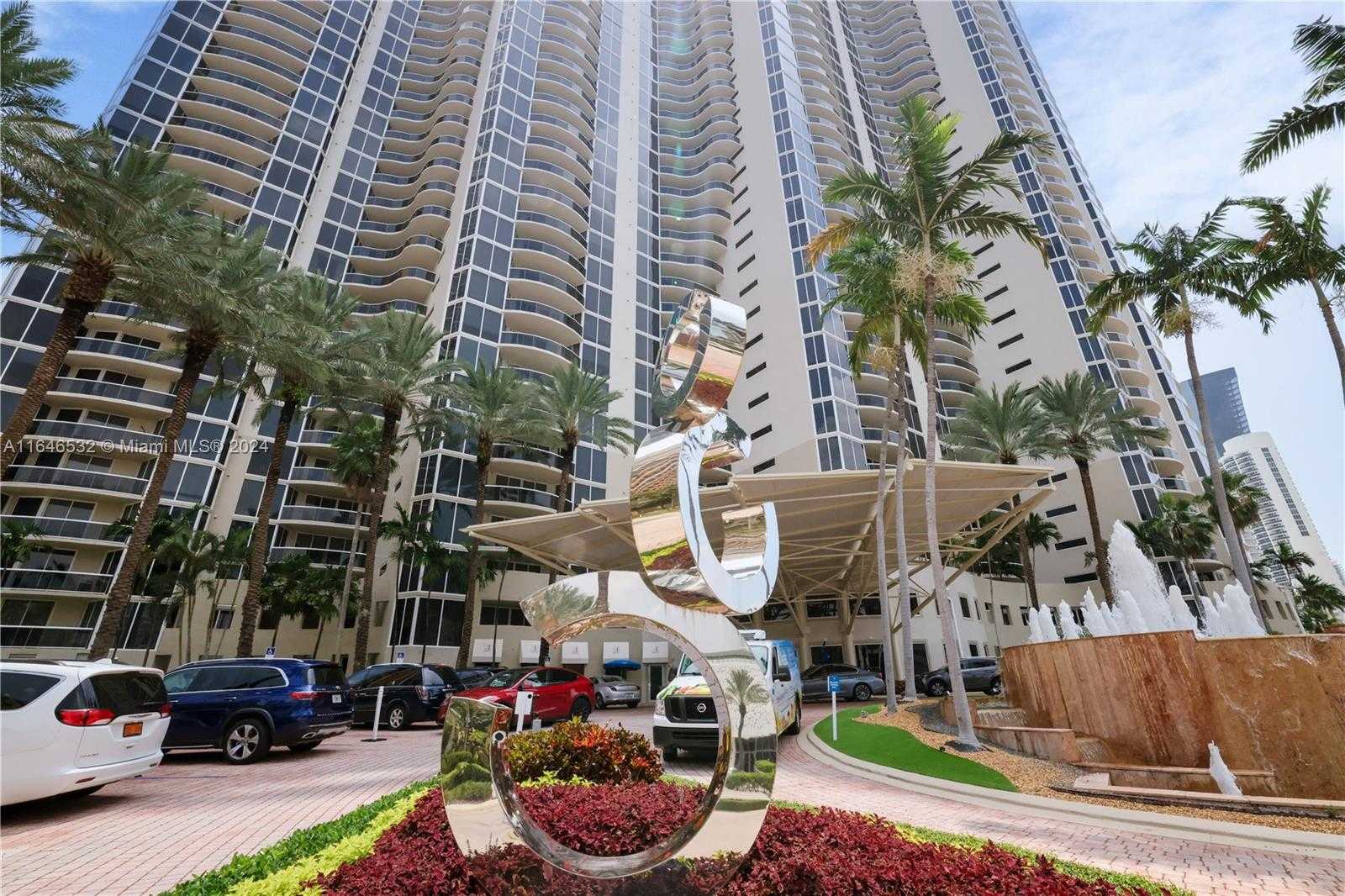 photo 1: 17555 Collins Ave Unit 502, Sunny Isles Beach FL 33160